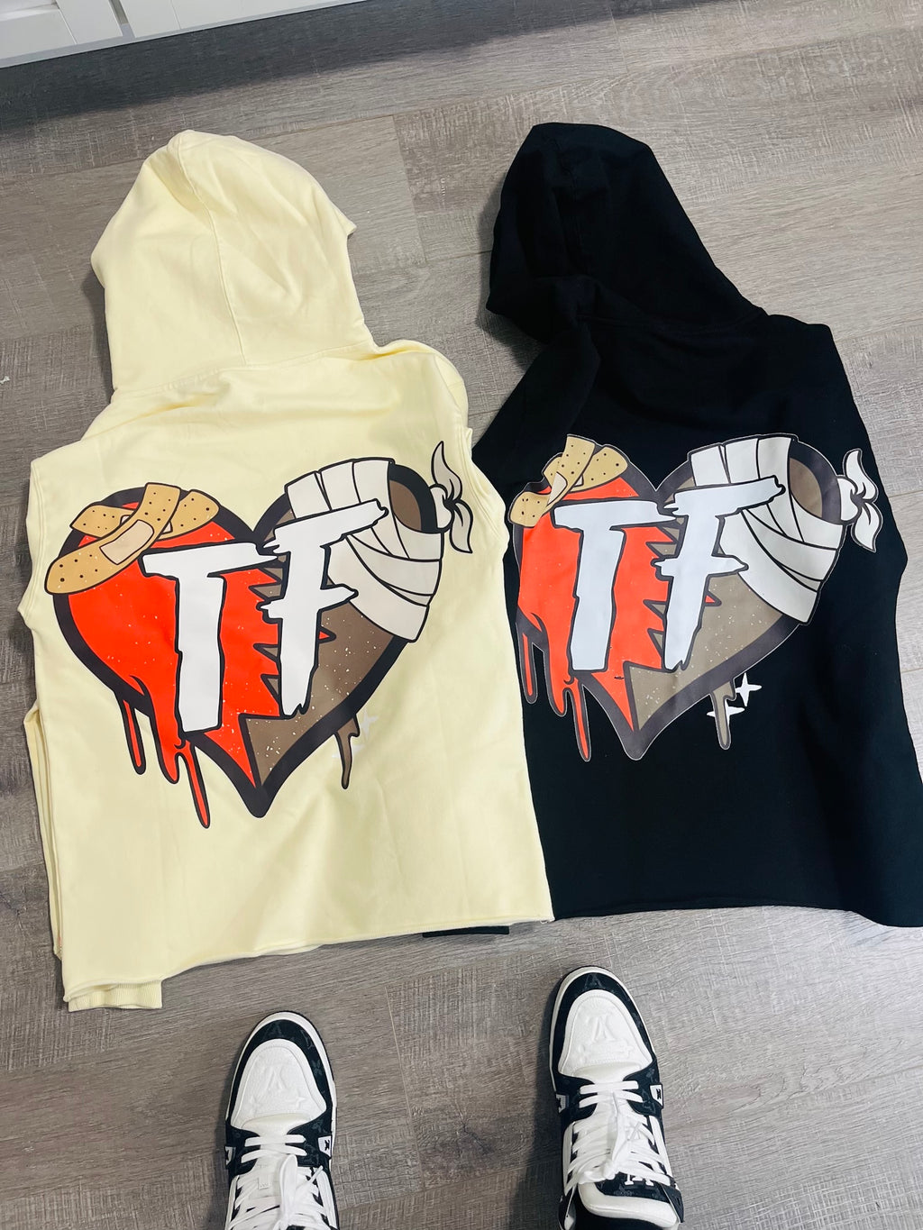 Tuff love Pull over hoodie